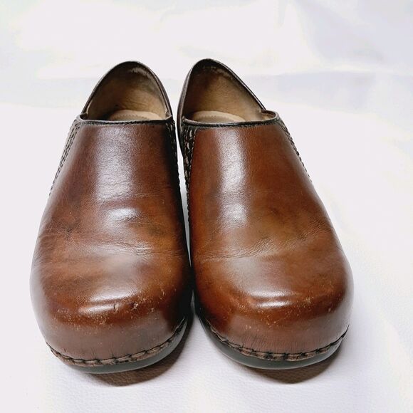 Dansko Sienna Womens Clog Size EU 37/ 6.5 Brown Leather Mules Embroidered Stitch - Picture 3 of 10